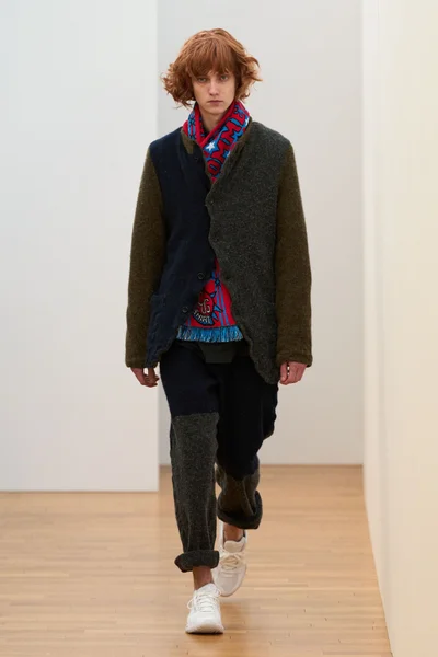 Look 38
